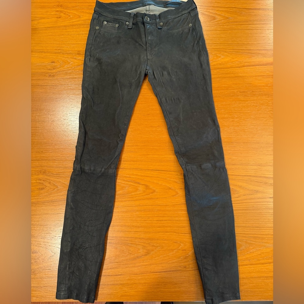 Rag & Bone 100% lamb leather 10 % elastane. size 27 lose.